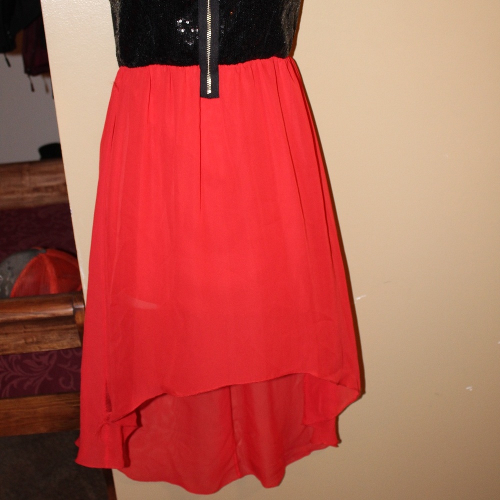 Red/Black High-Low Dress - Picture 5 of 5